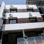 Fabhotel Mnr Grand
